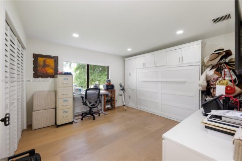 House in Southwest Ranches, Florida 5 bedrooms, 269.51 sq.m. № 1953514 - photo 22