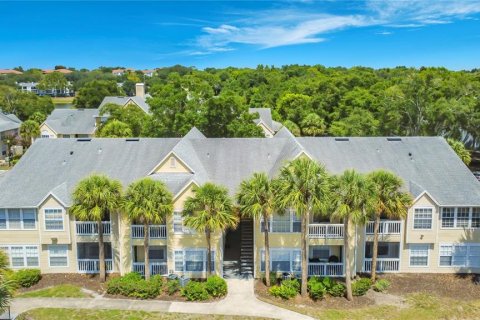 Condo in Orlando, Florida, 1 bedroom  № 2227564 - photo 2