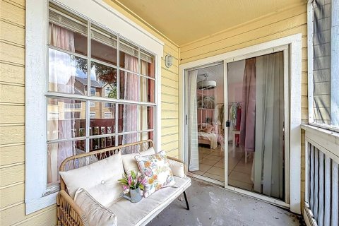 Condo in Orlando, Florida, 1 bedroom  № 2227564 - photo 12