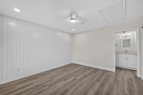 Copropriété à vendre à Jensen Beach, Floride: 2 chambres, 101.26 m2 № 2290315 - photo 18