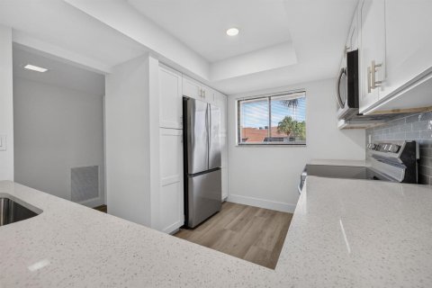 Copropriété à vendre à Jensen Beach, Floride: 2 chambres, 101.26 m2 № 2290315 - photo 8