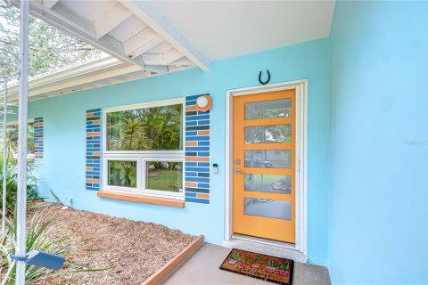 House in Clearwater, Florida 3 bedrooms, 114.46 sq.m. № 1769749 - photo 15