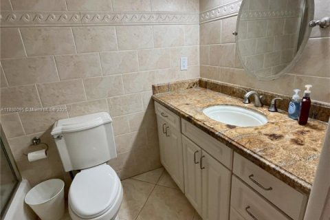 Снять в аренду кондоминиум в Помпано-Бич, Флорида 2 спальни, 102.19м2, № 1942070 - фото 12