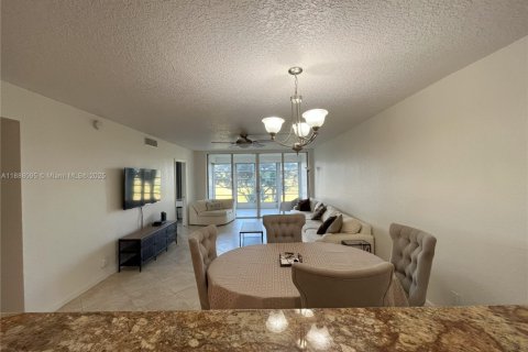 Снять в аренду кондоминиум в Помпано-Бич, Флорида 2 спальни, 102.19м2, № 1942070 - фото 7