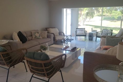 Casa en alquiler en Boca Raton, Florida, 4 dormitorios, 196.95 m2 № 1975364 - foto 5