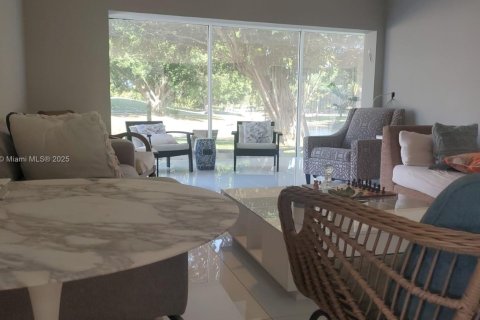 Casa en alquiler en Boca Raton, Florida, 4 dormitorios, 196.95 m2 № 1975364 - foto 3