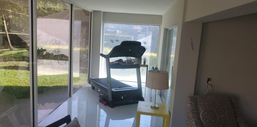 Casa en Boca Raton, Florida 4 dormitorios, 196.95 m2 № 1975364