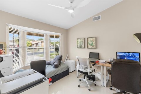 Casa en alquiler en Boca Raton, Florida, 4 dormitorios, 196.95 m2 № 1975364 - foto 25