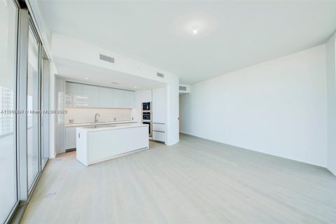 Condominio en venta en Sunny Isles Beach, Florida, 2 dormitorios, 107.86 m2 № 1973054 - foto 5