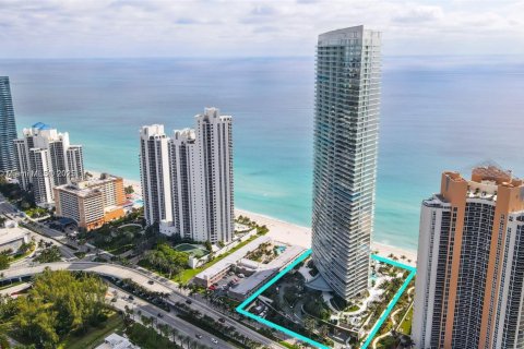 Condominio en venta en Sunny Isles Beach, Florida, 2 dormitorios, 107.86 m2 № 1973054 - foto 29