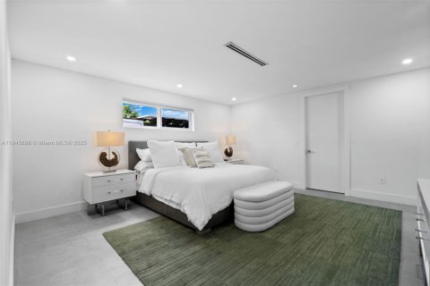 Villa ou maison à vendre à Aventura, Floride: 5 chambres, 263.56 m2 № 1936130 - photo 10