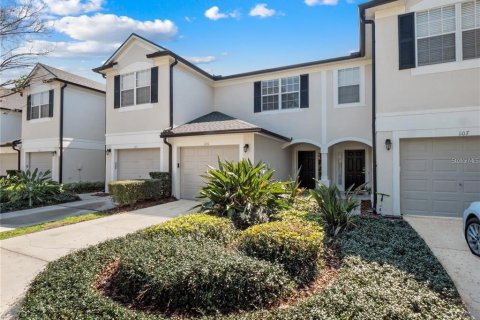 Adosado en Orlando, Florida 2 dormitorios, 153.29 m2 № 2285116