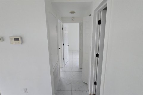 Villa ou maison à vendre à Saint Petersburg, Floride: 3 chambres, 123 m2 № 2416783 - photo 10