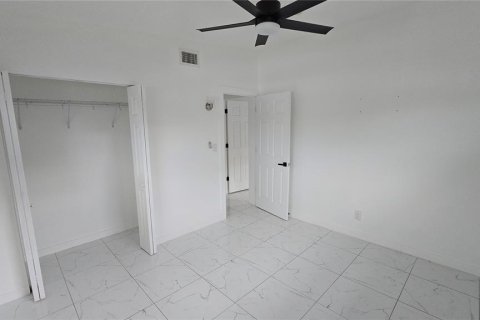 Villa ou maison à vendre à Saint Petersburg, Floride: 3 chambres, 123 m2 № 2416783 - photo 14