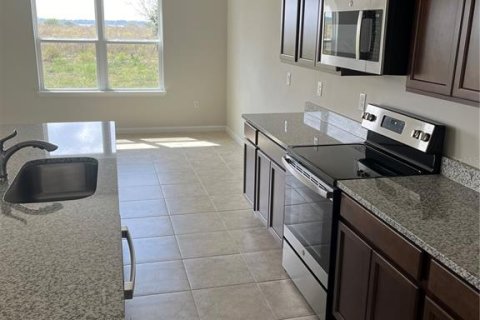 Casa en venta en Lake Alfred, Florida, 5 dormitorios, 280.38 m2 № 1734021 - foto 8