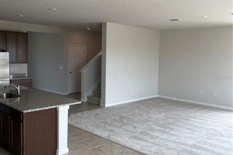 Casa en venta en Lake Alfred, Florida, 5 dormitorios, 280.38 m2 № 1734021 - foto 11