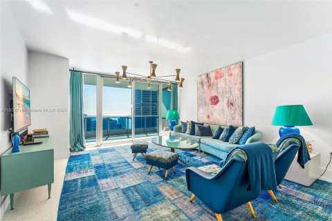 Condominio en venta en Miami, Florida, 1 dormitorio, 88.26 m2 № 1689162 - foto 4