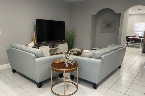 Villa ou maison à louer à Boca Raton, Floride: 3 chambres, 158.77 m2 № 2046425 - photo 7