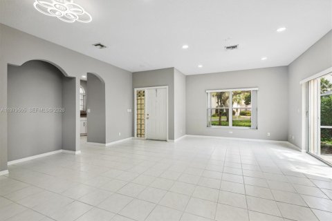 Villa ou maison à louer à Boca Raton, Floride: 3 chambres, 158.77 m2 № 2046425 - photo 3