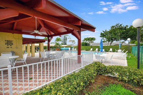 Copropriété à vendre à Delray Beach, Floride: 2 chambres, 108.42 m2 № 2245337 - photo 17