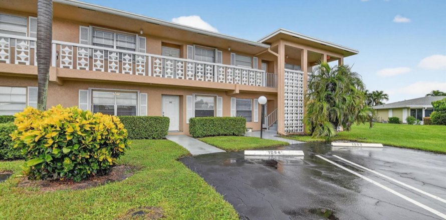 Condo à Delray Beach, Floride, 2 chambres  № 2245337
