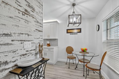 Copropriété à vendre à Delray Beach, Floride: 2 chambres, 108.42 m2 № 2245337 - photo 9