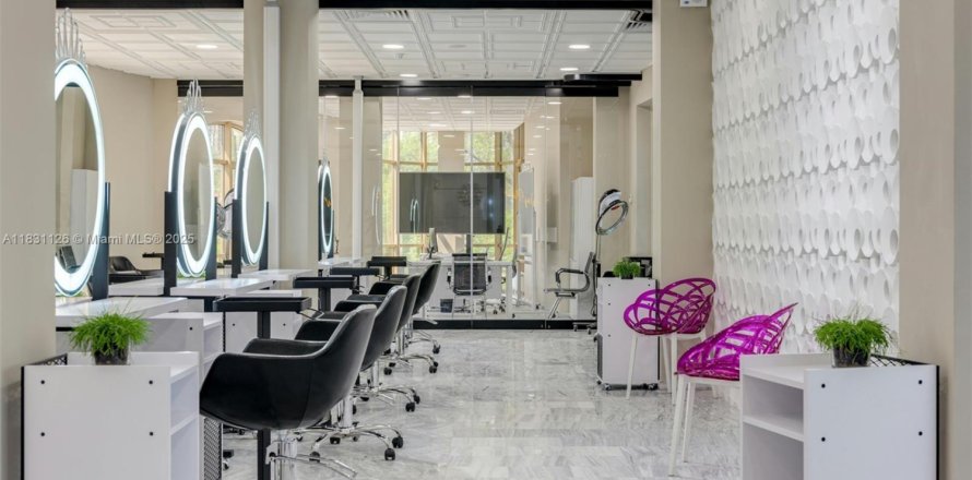 Immobilier commercial à Fort Lauderdale, Floride № 1961387