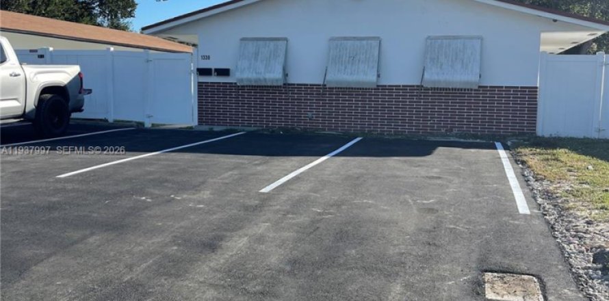 Villa ou maison à Fort Lauderdale, Floride 2 chambres, 208.57 m2 № 1995833