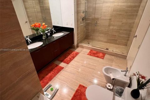 Copropriété à louer à Sunny Isles Beach, Floride: 2 chambres, 135.92 m2 № 2024003 - photo 23