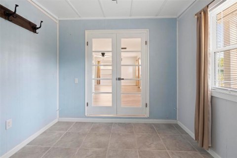 House in Eustis, Florida 3 bedrooms, 115.94 sq.m. № 1617877 - photo 16