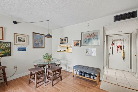 Copropriété à vendre à Miami, Floride: 1 chambre, 65.5 m2 № 2004093 - photo 10