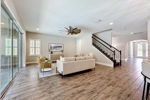 Casa en venta en Riverview, Florida, 5 dormitorios, 460.42 m2 № 2166797 - foto 8