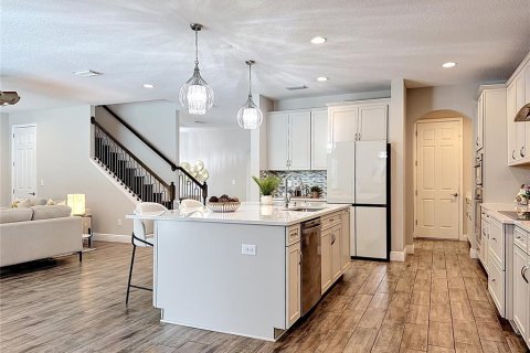 Casa en venta en Riverview, Florida, 5 dormitorios, 460.42 m2 № 2166797 - foto 18