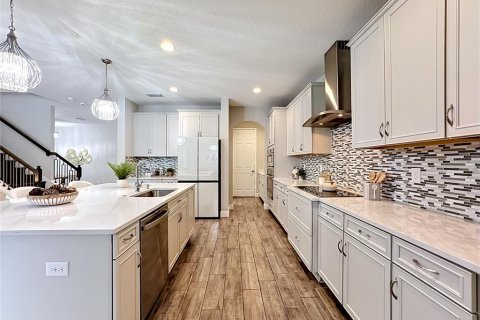 Casa en venta en Riverview, Florida, 5 dormitorios, 460.42 m2 № 2166797 - foto 15