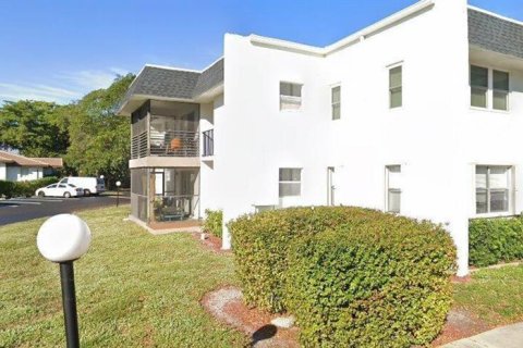 Condominio en Coral Springs, Florida, 1 dormitorio  № 2077617
