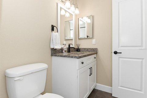 Condo in South Daytona, Florida, 2 bedrooms № 2103900 - photo 30