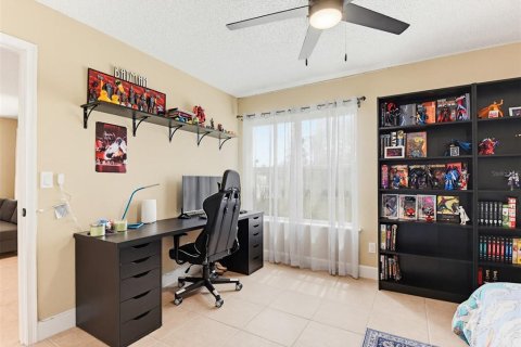 Condo in South Daytona, Florida, 2 bedrooms № 2103900 - photo 19