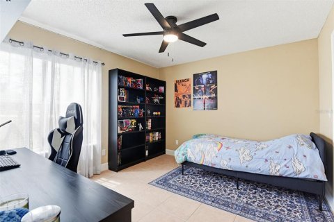 Condo in South Daytona, Florida, 2 bedrooms № 2103900 - photo 18