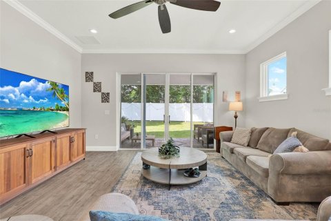 Casa en venta en Orlando, Florida, 3 dormitorios, 239.32 m2 № 1631211 - foto 11