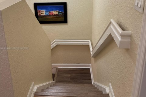 Adosado en venta en Coral Springs, Florida, 3 dormitorios, 142.7 m2 № 1993738 - foto 19