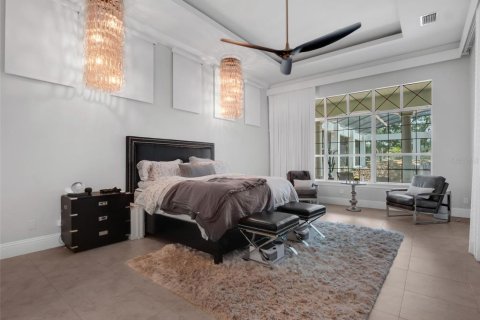 Casa en venta en Lake Mary, Florida, 4 dormitorios, 1193.05 m2 № 1902186 - foto 27