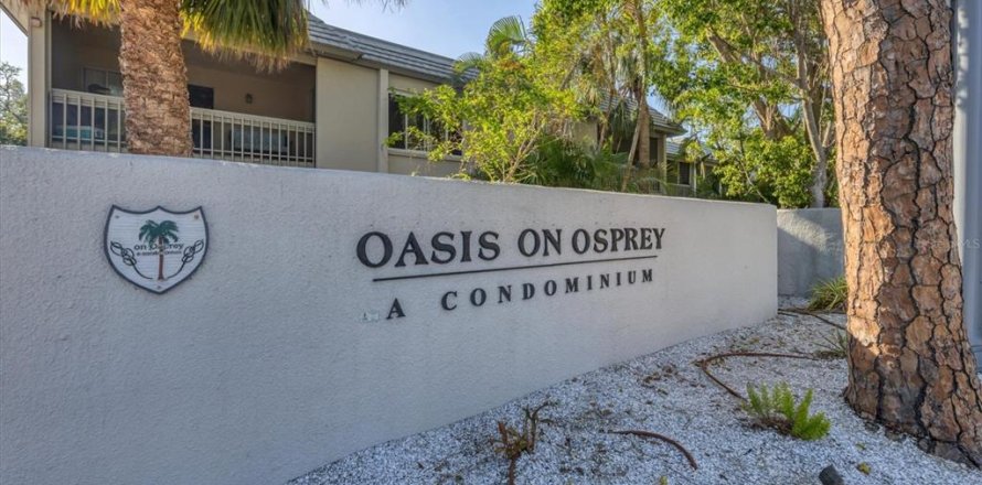 Condo in Sarasota, Florida, 2 bedrooms № 1642706
