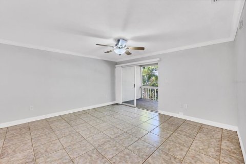 Condo in Sarasota, Florida, 2 bedrooms  № 1642706 - photo 17