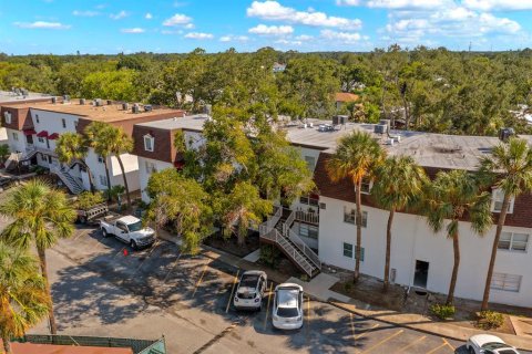 Condo in Tampa, Florida, 1 bedroom  № 1835795 - photo 12