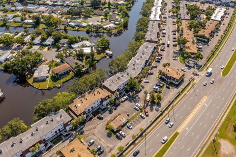 Condo in Tampa, Florida, 1 bedroom  № 1835795 - photo 16
