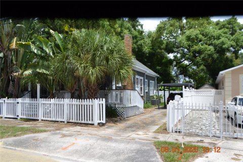 Casa en alquiler en Tampa, Florida, 3 dormitorios, 128.39 m2 № 1866811 - foto 2