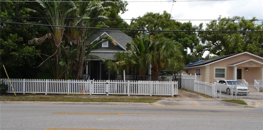 Casa en Tampa, Florida 3 dormitorios, 128.39 m2 № 1866811