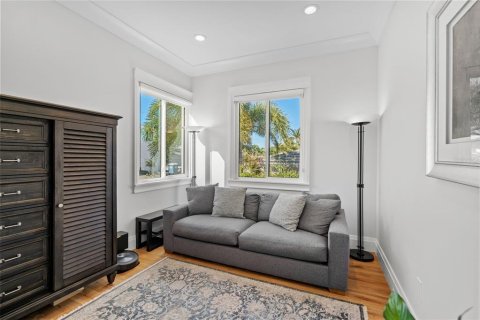 Casa en venta en Saint Petersburg, Florida, 5 dormitorios, 441.01 m2 № 2093542 - foto 22