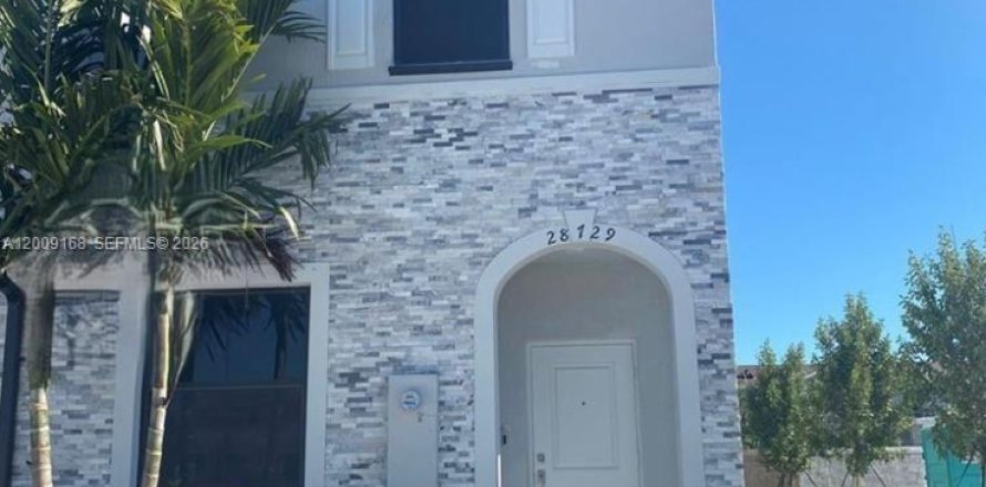 Touwnhouse à Homestead, Floride 3 chambres, 143.53 m2 № 2170978