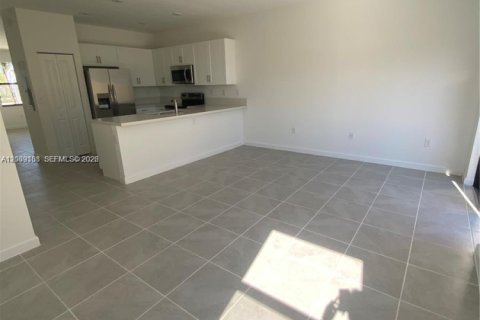 Touwnhouse à vendre à Homestead, Floride: 3 chambres, 143.53 m2 № 2170978 - photo 7